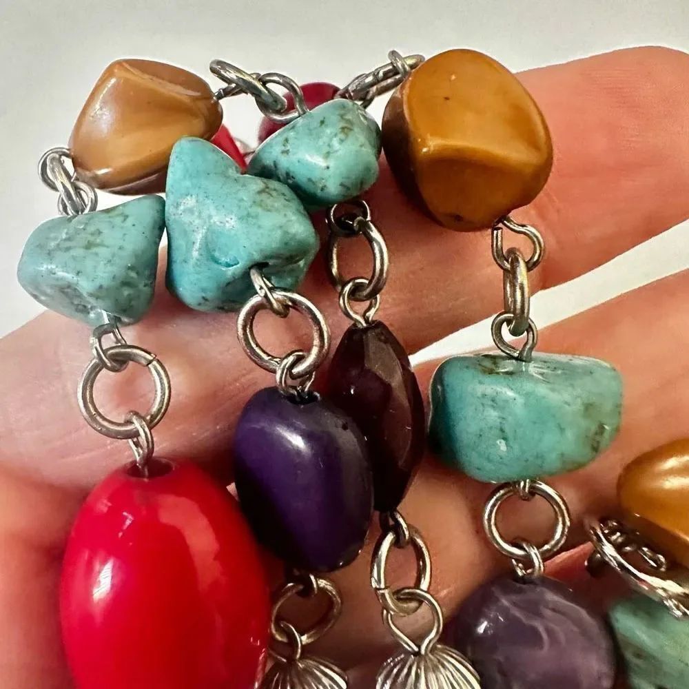 Colorful beaded necklace - Picture 5 of 7